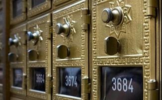 Data Protection-Compliant Handling of Personal Data in AI Models